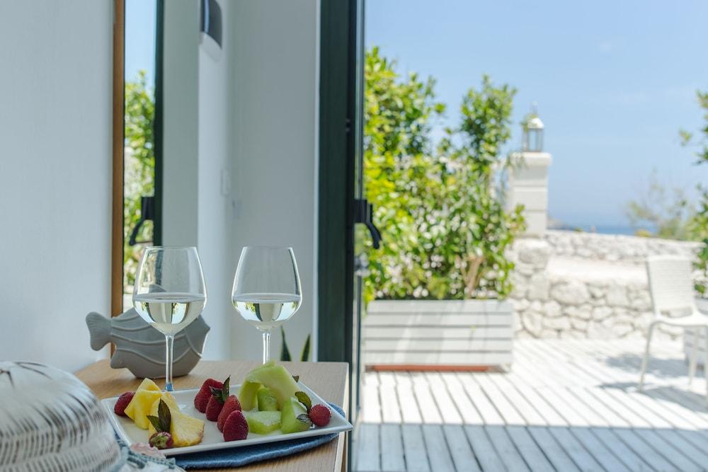 Hotel La Roccia 3*