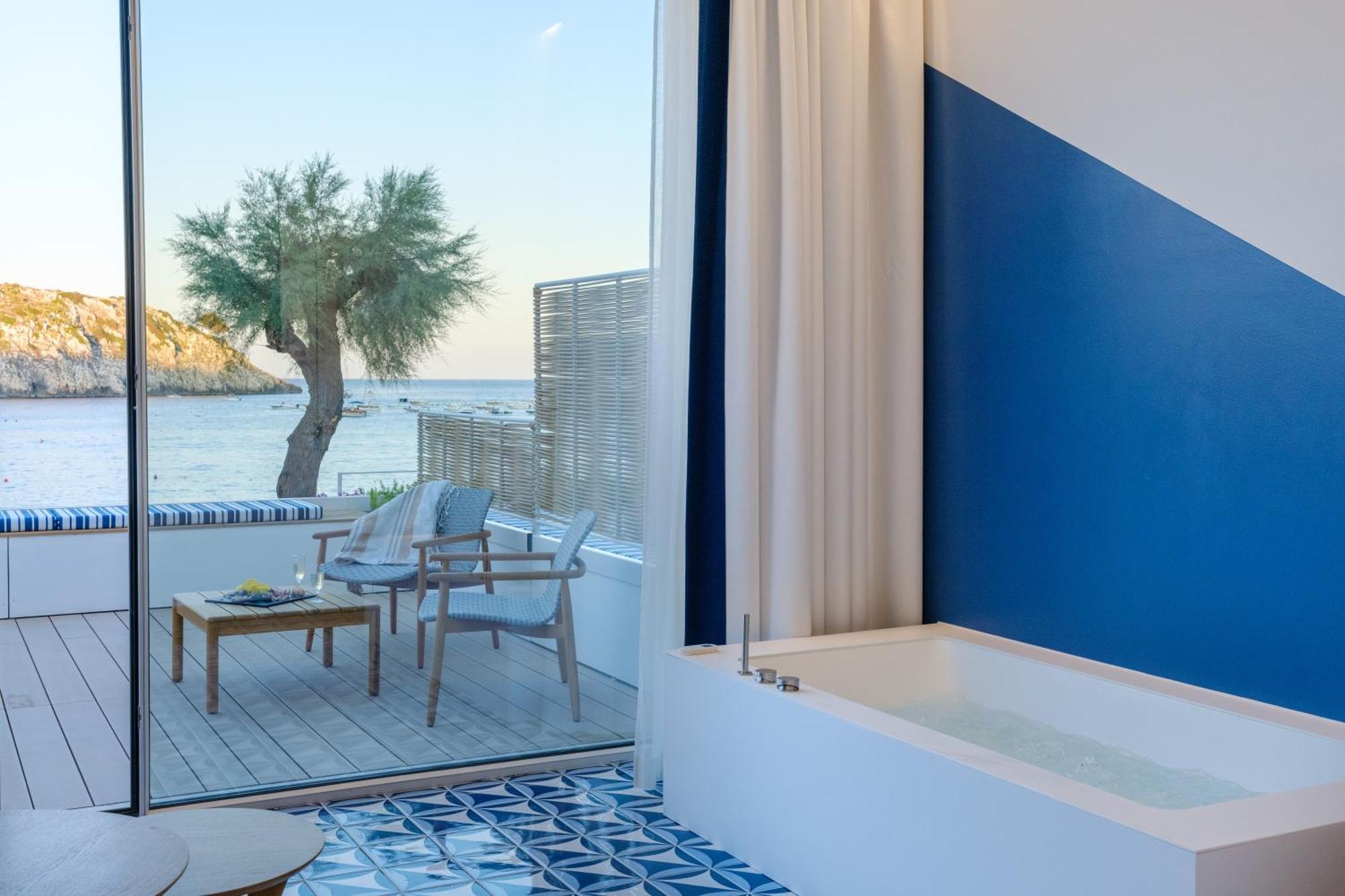 La Roccia Hotel
