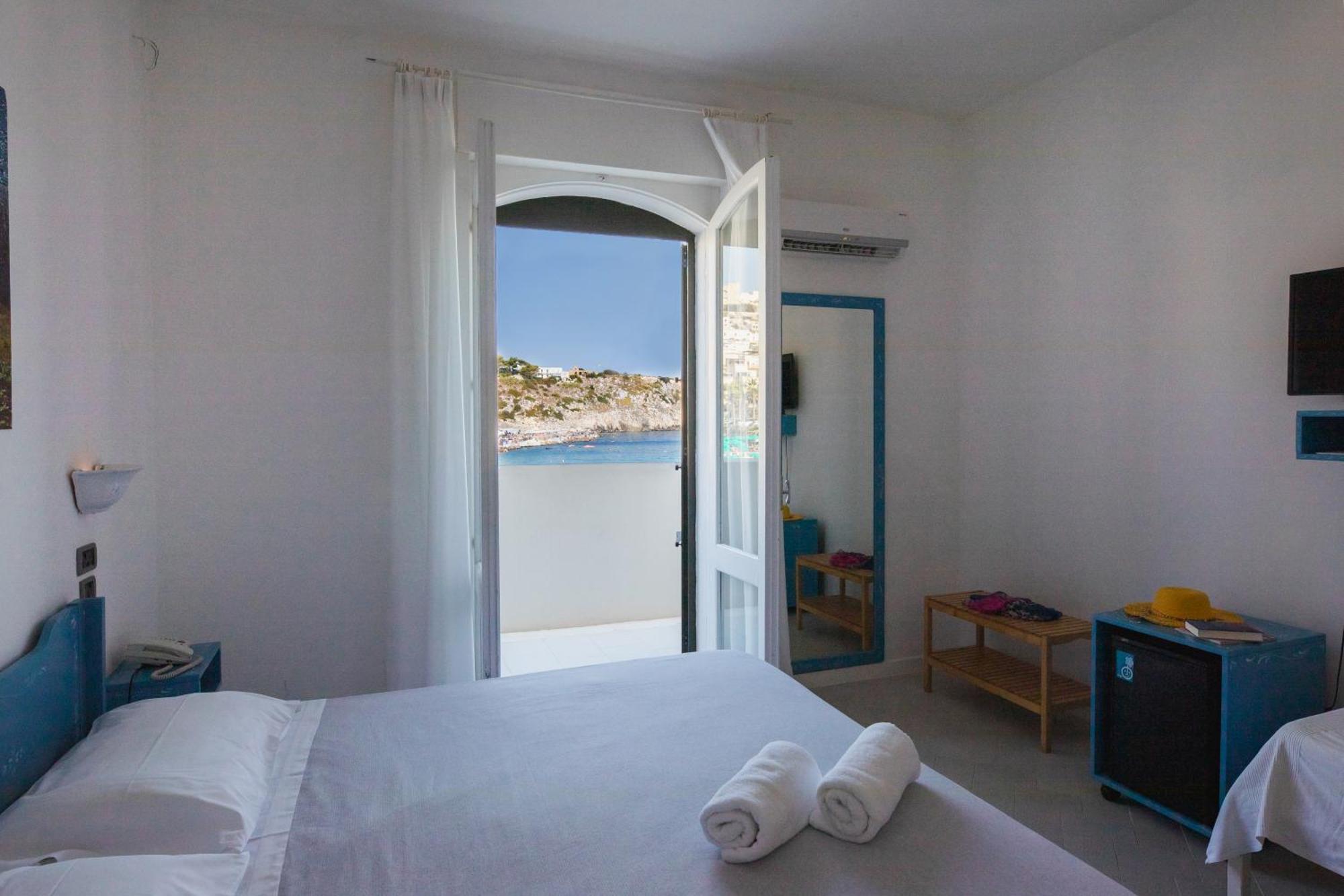 La Roccia Hotel 3*